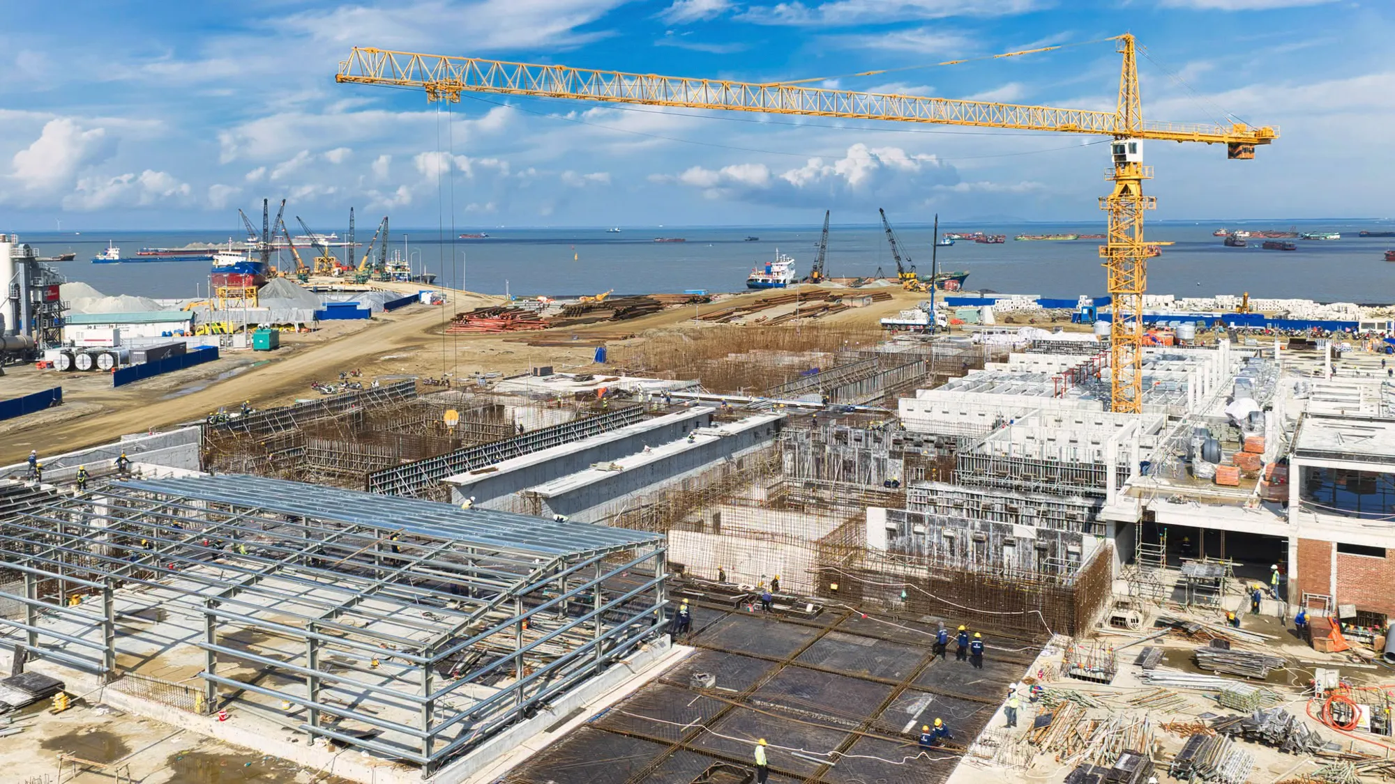 Sau hơn 1 năm khởi công, siêu dự án 10 tỷ USD có tòa tháp lấn biển Top 10 thế giới do Vingroup của tỷ phú Phạm Nhật Vượng xây hiện thế nào?- Ảnh 4.